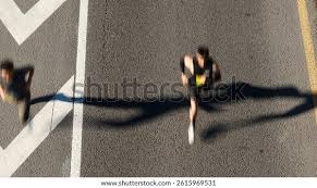 赌场筹码学：解析为何使用塑料筹码比现金更能降低玩家的支出痛感。（赌场筹码心理学剖析：为何用塑料筹码比现金更能降低付款痛感）